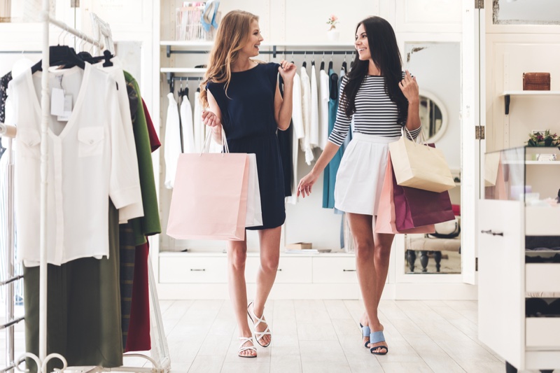 Reveal Primary Perks Of Women Clothing Shopping Online!